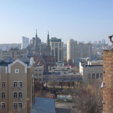 Квартира По Улице Федорова 1 Kiev Luaran gambar