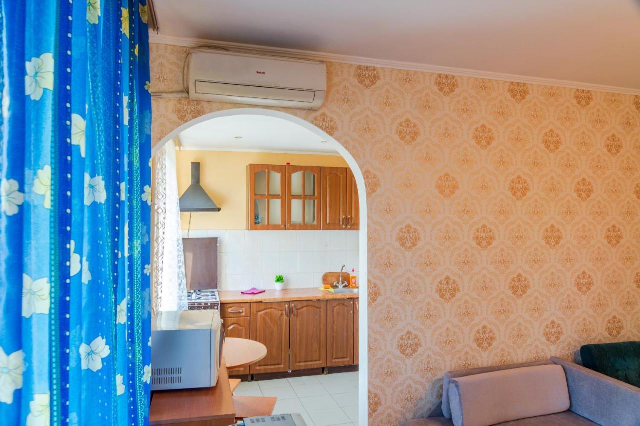 Квартира По Улице Федорова 1 Kiev Luaran gambar